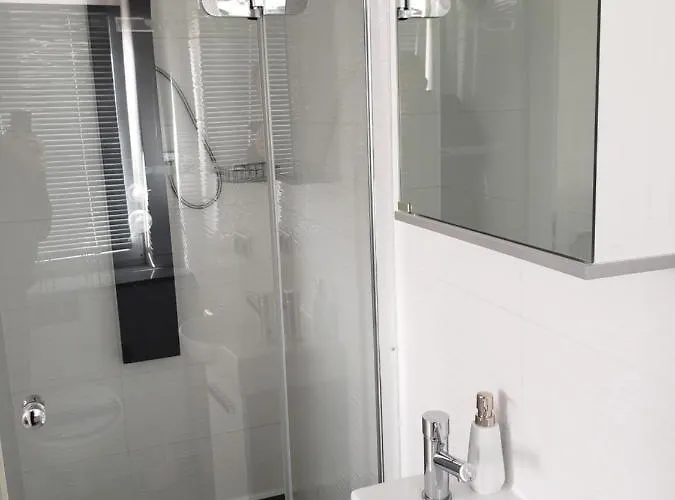 Monteurzimmer アパート *